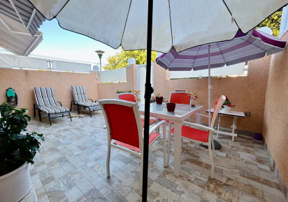 Rynek wtórny · Townhouse · Torrevieja · Urbanización San Luis