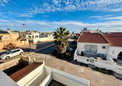 Rynek wtórny · Townhouse · Torrevieja · Urbanización San Luis