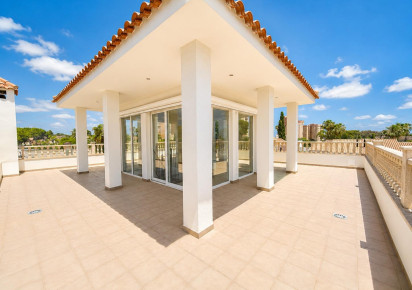 Rynek wtórny · Villa · Dehesa de campoamor · Campoamor
