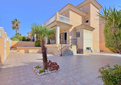 Rynek wtórny · Villa · Orihuela · Orihuela Costa