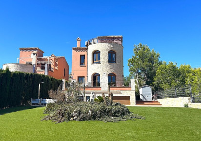 Rynek wtórny · Villa · San Miguel de Salinas