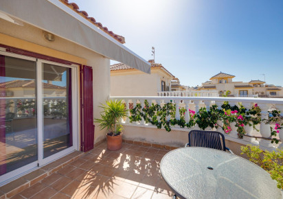 Rynek wtórny · Villa · Torrevieja · Aguas Nuevas
