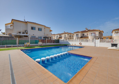 Rynek wtórny · Villa · Torrevieja · Aguas Nuevas