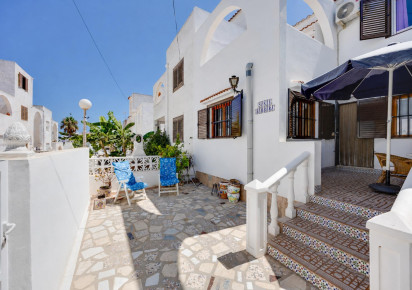 Rynek wtórny · Villa · Torrevieja · Calas blanca