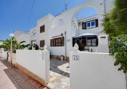 Rynek wtórny · Villa · Torrevieja · Calas blanca