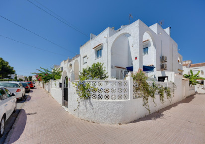 Rynek wtórny · Villa · Torrevieja · Calas blanca