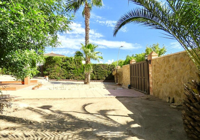 Rynek wtórny · Villa · Torrevieja · Los balcones