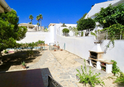 Rynek wtórny · Villa · Torrevieja · Los balcones