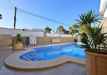 Rynek wtórny · Villa · Torrevieja · Los balcones