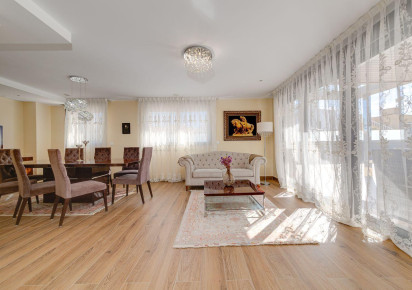 Rynek wtórny · Villa · Torrevieja · Los balcones