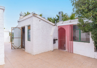 Sale · 3 Detached Villas · Hondón de las Nieves