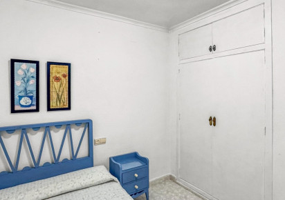 Sale · APARTAMENTO · Torrevieja · Playa de los Locos