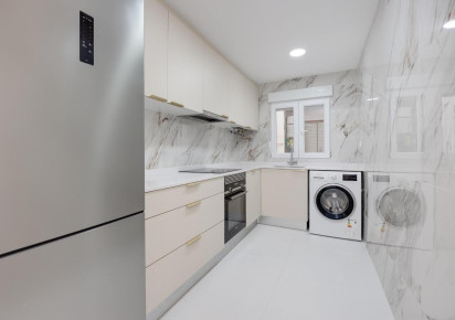 Sale · APARTAMENTO · Torrevieja · playa de los naufragos