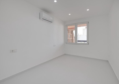 Sale · APARTAMENTO · Torrevieja · playa de los naufragos