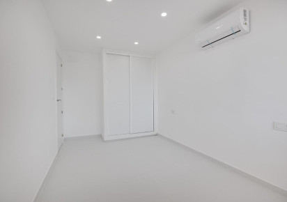 Sale · APARTAMENTO · Torrevieja · playa de los naufragos