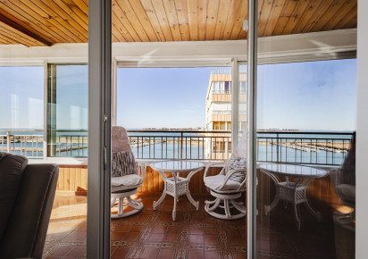 Sale · APARTAMENTO · Torrevieja · Playa del Acequión