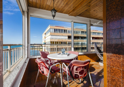 Sale · APARTAMENTO · Torrevieja · Playa del Acequión