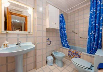 Sale · APARTAMENTO · Torrevieja · Playa del Acequión