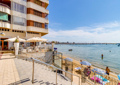 Sale · APARTAMENTO · Torrevieja · Playa del Acequión