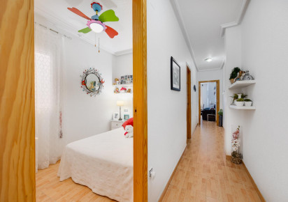 Sale · APARTAMENTO · Torrevieja · Playa del Acequión