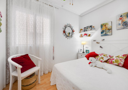 Sale · APARTAMENTO · Torrevieja · Playa del Acequión