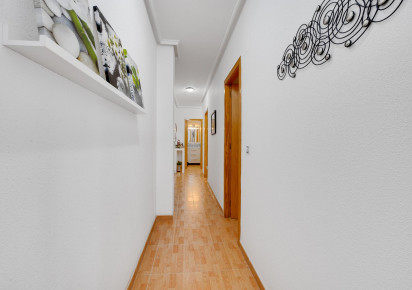 Sale · APARTAMENTO · Torrevieja · Playa del Acequión