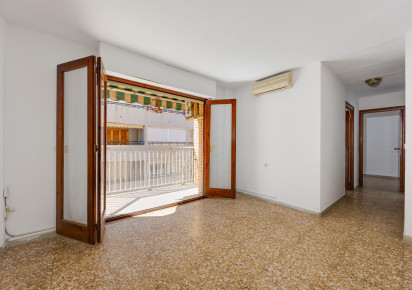Sale · APARTAMENTO · Torrevieja · Playa del Acequión