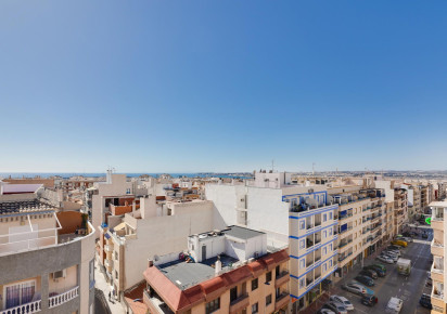 Sale · Apartment · Torrevieja · Centro - Muelle Pesquero
