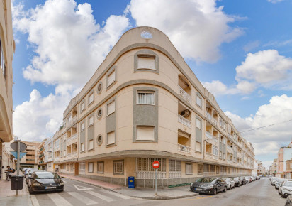 Sale · Apartment · Torrevieja · Centro