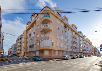 Sale · Apartment · Torrevieja · El Acequión - Los Náufragos