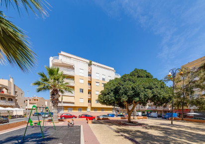 Sale · Apartment · Torrevieja · Habaneras