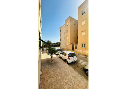 Sale · Apartment · Torrevieja · Urbanización San Luis