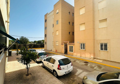 Sale · Apartment · Torrevieja · Urbanización San Luis