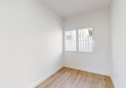 Sale · Apartment · Torrevieja