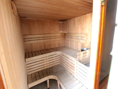 Sale · Apartment · Villamartin