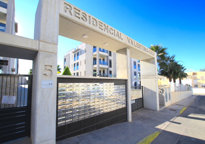 Sale · Apartment · Villamartin