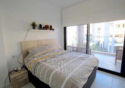Sale · Apartment · Villamartin