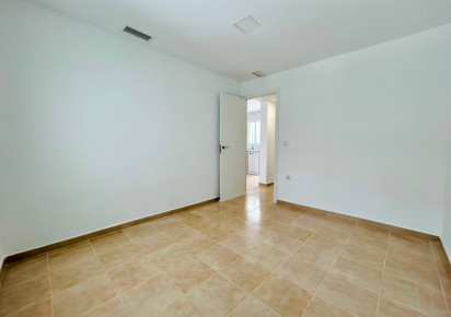 Sale · Bungalow · La Siesta - El Salado - Torreta · La Siesta