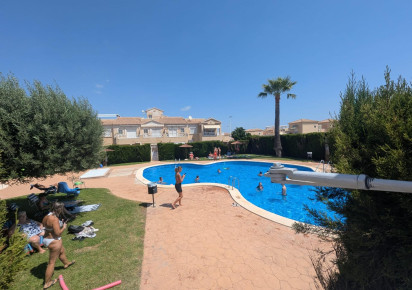 Sale · Bungalow · Torrevieja · Centro