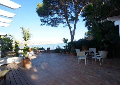 Sale · Casa de pueblo · Altea