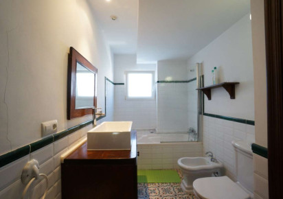 Sale · Casa de pueblo · Altea