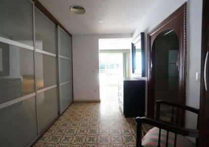 Sale · Casa de pueblo · Altea