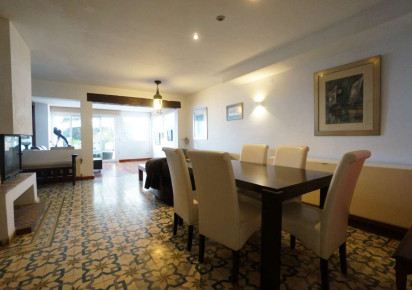 Sale · Casa de pueblo · Altea