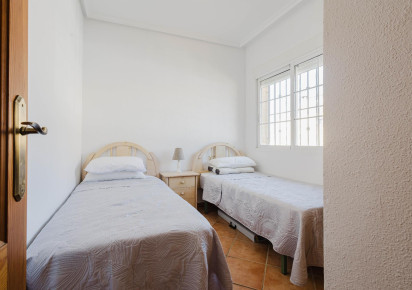 Sale · Chalet · Algorfa · LO CRISPIN