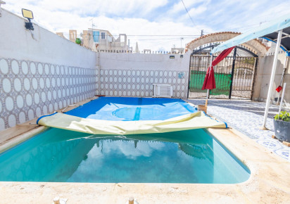 Sale · Chalet · Torrevieja · torreta III