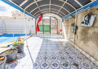 Sale · Chalet · Torrevieja · torreta III