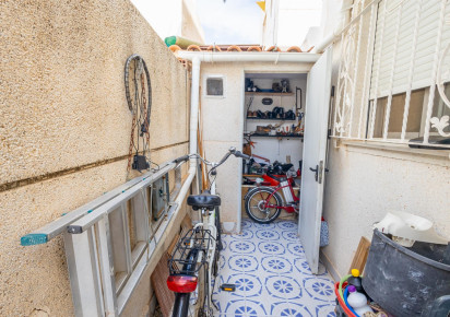 Sale · Chalet · Torrevieja · torreta III