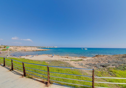 Sale · Chalets Pareados · Orihuela-Costa · La Florida