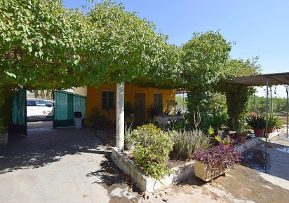 Sale · Country house · Albatera