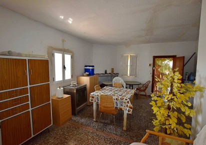 Sale · Country house · Albatera